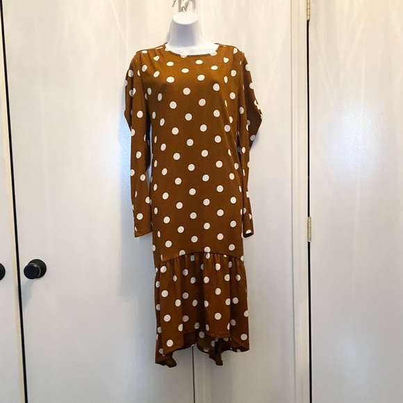 zara polka dot brown dress Club London Belle of The Ball Brown Bandeau Maxi Dress With Split Hem main image 1